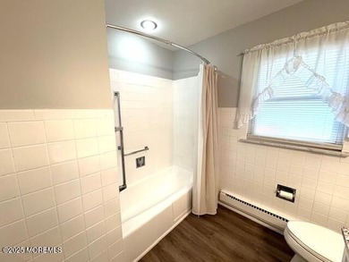 Welcome home to this move-in ready 2-bedroom, 1-bath Baronet on Greenbriar Woodlands in New Jersey - for sale on GolfHomes.com, golf home, golf lot