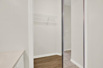 Welcome to this beautifully updated 3-bedroom, 2-bath stepless on Canongate At Eagle Watch Golf Club in Georgia - for sale on GolfHomes.com, golf home, golf lot