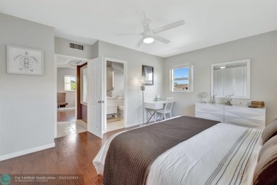 Charming 2 bedroom 2 bathroom condo located in the desirable on Inverrary Country Club in Florida - for sale on GolfHomes.com, golf home, golf lot