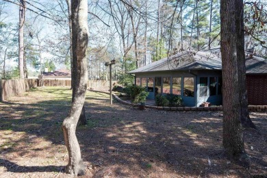 Don't miss out on this stunning home! Nestled in the welcoming on Holly Lake Ranch Golf Club in Texas - for sale on GolfHomes.com, golf home, golf lot