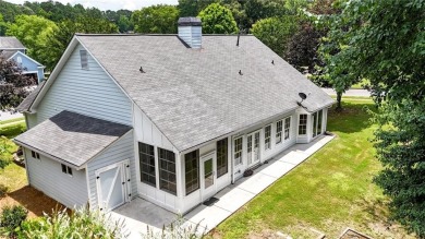 Welcome to this beautifully updated 3-bedroom, 2-bath stepless on Canongate At Eagle Watch Golf Club in Georgia - for sale on GolfHomes.com, golf home, golf lot