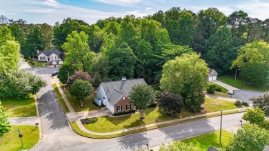 Welcome to this beautifully updated 3-bedroom, 2-bath stepless on Canongate At Eagle Watch Golf Club in Georgia - for sale on GolfHomes.com, golf home, golf lot