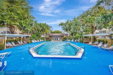 Charming 2 bedroom 2 bathroom condo located in the desirable on Inverrary Country Club in Florida - for sale on GolfHomes.com, golf home, golf lot