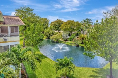 Charming 2 bedroom 2 bathroom condo located in the desirable on Inverrary Country Club in Florida - for sale on GolfHomes.com, golf home, golf lot