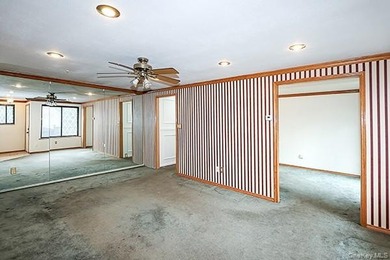 Discover this charming first-floor 2-bedroom condo in the highly on Blue Ridge Golf Club in New York - for sale on GolfHomes.com, golf home, golf lot