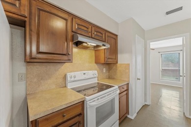 This 3 bedroom 2 bath house in Grand Prairie has a open-concept on Prairie Lakes Golf Club in Texas - for sale on GolfHomes.com, golf home, golf lot