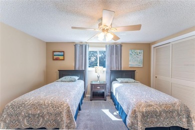 Welcome to this spacious 3-bedroom, 2-bathroom split-plan home on Beacon Woods Golf Club in Florida - for sale on GolfHomes.com, golf home, golf lot