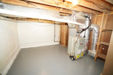 All-Brick Basement Rancher in Convenient Location on Morristown Golf and Country Club in Tennessee - for sale on GolfHomes.com, golf home, golf lot