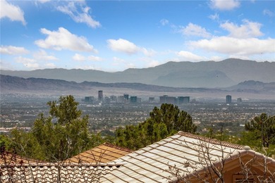 3 Bedrooms 2,192 Sq. Ft. ~ Completely Remodeled With A View! on Highland Falls Golf Club in Nevada - for sale on GolfHomes.com, golf home, golf lot