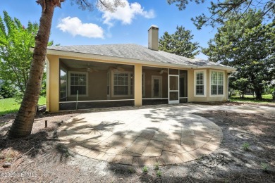 Discover the comfort and charm of 4565 E Seneca, a 3-bedroom on Cimarrone Golf and Country Club in Florida - for sale on GolfHomes.com, golf home, golf lot