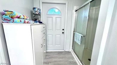 PRICED TO SELL!!! Welcome to this 2 bed, 2 bath home in the on Riverbend Golf and Country Club in Florida - for sale on GolfHomes.com, golf home, golf lot