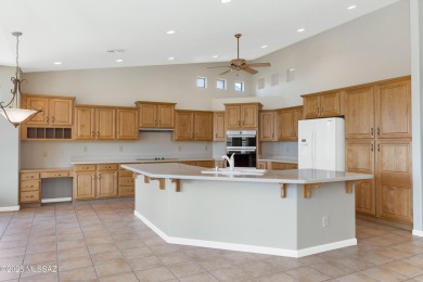 Durango with Southern Golf Course & Mountain Views. Epoxy on Saddlebrooke Golf Course in Arizona - for sale on GolfHomes.com, golf home, golf lot