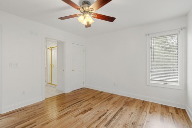 Immaculate and adorable one bedroom, two FULL bathrooms located on The Seabrook Island Club in South Carolina - for sale on GolfHomes.com, golf home, golf lot