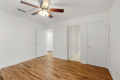 Immaculate and adorable one bedroom, two FULL bathrooms located on The Seabrook Island Club in South Carolina - for sale on GolfHomes.com, golf home, golf lot