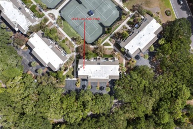 Immaculate and adorable one bedroom, two FULL bathrooms located on The Seabrook Island Club in South Carolina - for sale on GolfHomes.com, golf home, golf lot