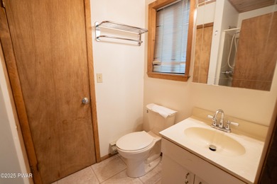 Bright & Spacious Contemporary in The HideoutDiscover the on The Hideout Golf in Pennsylvania - for sale on GolfHomes.com, golf home, golf lot