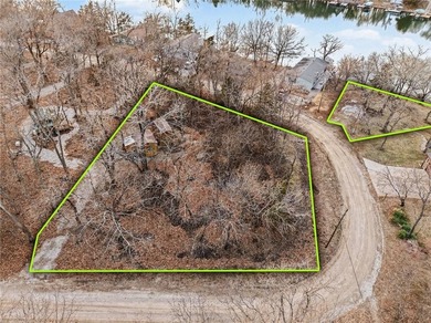 Lake front and second tier lots in the sought-after Sugar Valley on Sugar Valley Lakes Golf Course in Kansas - for sale on GolfHomes.com, golf home, golf lot