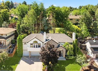 Set in the sought-after Highlands neighborhood, this on Crane Creek Country Club in Idaho - for sale on GolfHomes.com, golf home, golf lot