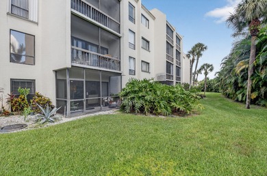 Beautifully renovated first floor condo featuring complete on The President Country Club in Florida - for sale on GolfHomes.com, golf home, golf lot
