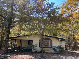 Cute bungalow style house in quiet area just minutes from the on Mountain Ranch Golf Club in Arkansas - for sale on GolfHomes.com, golf home, golf lot