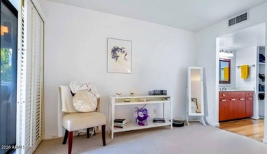 On the ARIZONA BILTMORE LINKS GOLF COURSE a relaxed PEDESTRIAN on Arizona Biltmore Golf and Country Club in Arizona - for sale on GolfHomes.com, golf home, golf lot