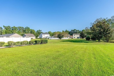 This charming 3-bedroom, 2-bath home in Inverness sits on a on River Oaks Golf Plantation  in South Carolina - for sale on GolfHomes.com, golf home, golf lot