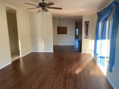 Spacious Home on the 18th hole of Zellwood Country Club and on Zellwood Station Country Club in Florida - for sale on GolfHomes.com, golf home, golf lot