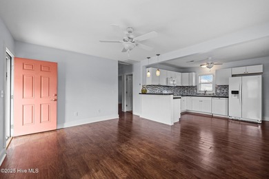 RARELY AVAILABLE!! Cute, neat and clean Promise Land home on 3rd on Brandywine Bay Golf Club in North Carolina - for sale on GolfHomes.com, golf home, golf lot