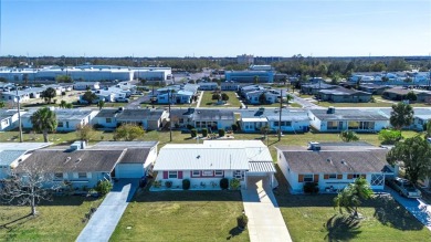 One or more photo(s) has been virtually staged. Nicely updated on North Lakes Golf Course in Florida - for sale on GolfHomes.com, golf home, golf lot