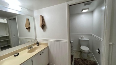 FURNISHED - Nice and Large 2/2 PLUS A DEN! 1385 SF , Spacious on The Country Club At Boca Raton in Florida - for sale on GolfHomes.com, golf home, golf lot