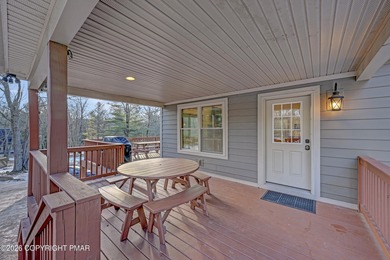 STR Opportunity! Approx 100k in revenues. Warm, inviting, and on Split Rock Resort and Country Club in Pennsylvania - for sale on GolfHomes.com, golf home, golf lot