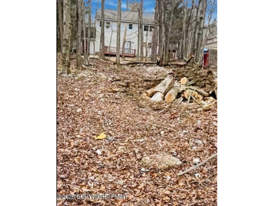 Short Term Rentals Friendly Community! Build your dream home in on Pocono Farms Country Club in Pennsylvania - for sale on GolfHomes.com, golf home, golf lot