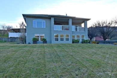 Gorgeous river and golf course views from this 3 BR, 2.5 bath on Quail Ridge Golf Course in Washington - for sale on GolfHomes.com, golf home, golf lot