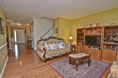 Enjoy easy, carefree living in this BEAUTIFUL 3bd/2.5ba Townhome on Country Club of the Poconos Golf Course in Pennsylvania - for sale on GolfHomes.com, golf home, golf lot
