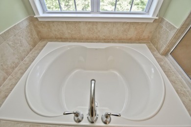 Enjoy easy, carefree living in this BEAUTIFUL 3bd/2.5ba Townhome on Country Club of the Poconos Golf Course in Pennsylvania - for sale on GolfHomes.com, golf home, golf lot