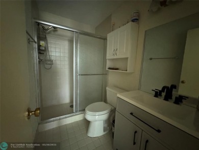 Amazing villa with 2 master suites. Walk in closets in both on Jacaranda Golf Club in Florida - for sale on GolfHomes.com, golf home, golf lot