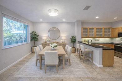 Beautifully maintained 3-bedroom, 2.5-bath two-story townhouse on Grand Palms Hotel and Golf Resort in Florida - for sale on GolfHomes.com, golf home, golf lot