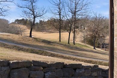 Beautiful 1 bedroom condo in the desirable Stonebridge Village! on Ledgestone Country Club and Golf Course in Missouri - for sale on GolfHomes.com, golf home, golf lot