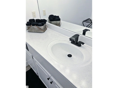Recently renovated studio condo right in the heart of Shanty on Shanty Creek Golf Course in Michigan - for sale on GolfHomes.com, golf home, golf lot