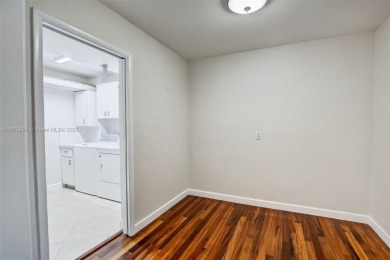 Beautifull 2-bed, 2-bath condo with 1,385 SF of spacious living on Pine Island Ridge Country Club in Florida - for sale on GolfHomes.com, golf home, golf lot
