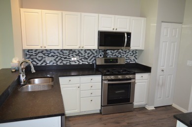 Ranch townhome with bright exposure and many newer upgrades on The Links at Carillon in Illinois - for sale on GolfHomes.com, golf home, golf lot