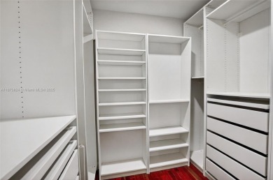 Beautifull 2-bed, 2-bath condo with 1,385 SF of spacious living on Pine Island Ridge Country Club in Florida - for sale on GolfHomes.com, golf home, golf lot