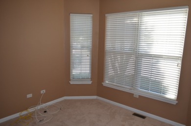 Ranch townhome with bright exposure and many newer upgrades on The Links at Carillon in Illinois - for sale on GolfHomes.com, golf home, golf lot