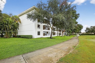 Beautifull 2-bed, 2-bath condo with 1,385 SF of spacious living on Pine Island Ridge Country Club in Florida - for sale on GolfHomes.com, golf home, golf lot