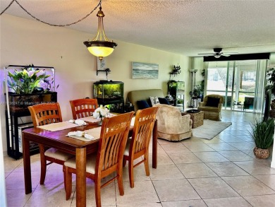 Beautiful first-floor unit featuring 1 bedroom and 1.5 bathrooms on Hollybrook Golf and Tennis Club  in Florida - for sale on GolfHomes.com, golf home, golf lot