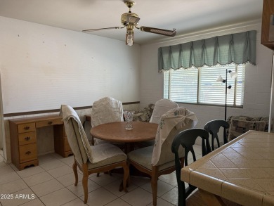 Charming 2 bedroom, 1.75 bath home with 1,514 sq ft in Sun on Sun City South Golf Course in Arizona - for sale on GolfHomes.com, golf home, golf lot