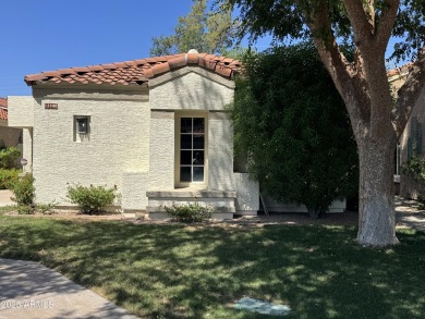 Freshly updated with kitchen appliances, countertops, flooring on Stonecreek Golf Club in Arizona - for sale on GolfHomes.com, golf home, golf lot