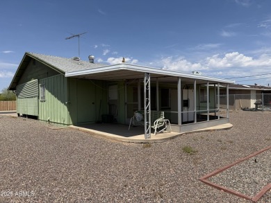 Charming 2 bedroom, 1.75 bath home with 1,514 sq ft in Sun on Sun City South Golf Course in Arizona - for sale on GolfHomes.com, golf home, golf lot