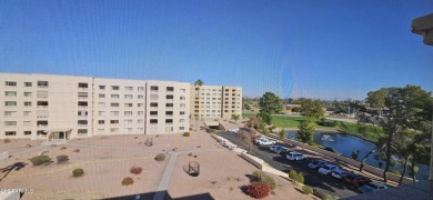 MUST SEE THIS TOP FLOOR PENTHOUSE  CORNER UNIT  THAT HAS 3 on Scottsdale Shadows in Arizona - for sale on GolfHomes.com, golf home, golf lot