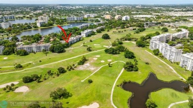 REDUCED TO SELL! MOTIVATED SELLER. Spacious 1500 feet, 3 on Palm-Aire Country Club and Resort - Palms in Florida - for sale on GolfHomes.com, golf home, golf lot